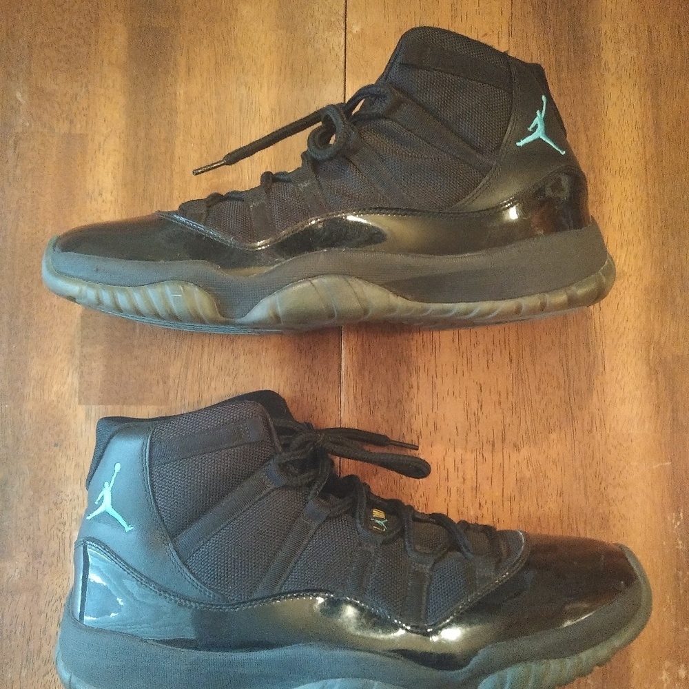 Jordan "Gamma" 11s size 13